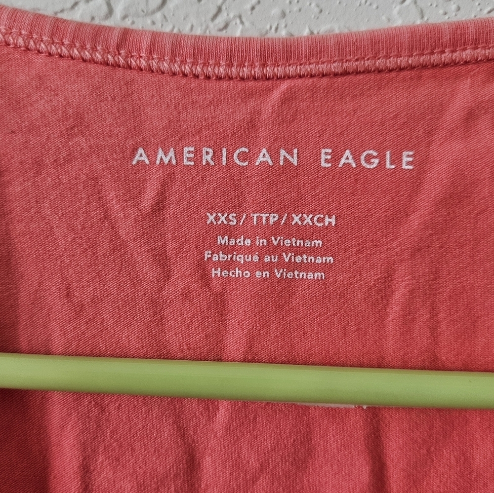 NWOT American Eagle Deep Scoopneck Ruched Tie Sleeve Soft Stretch Cropped Tank - Picture 2 of 5